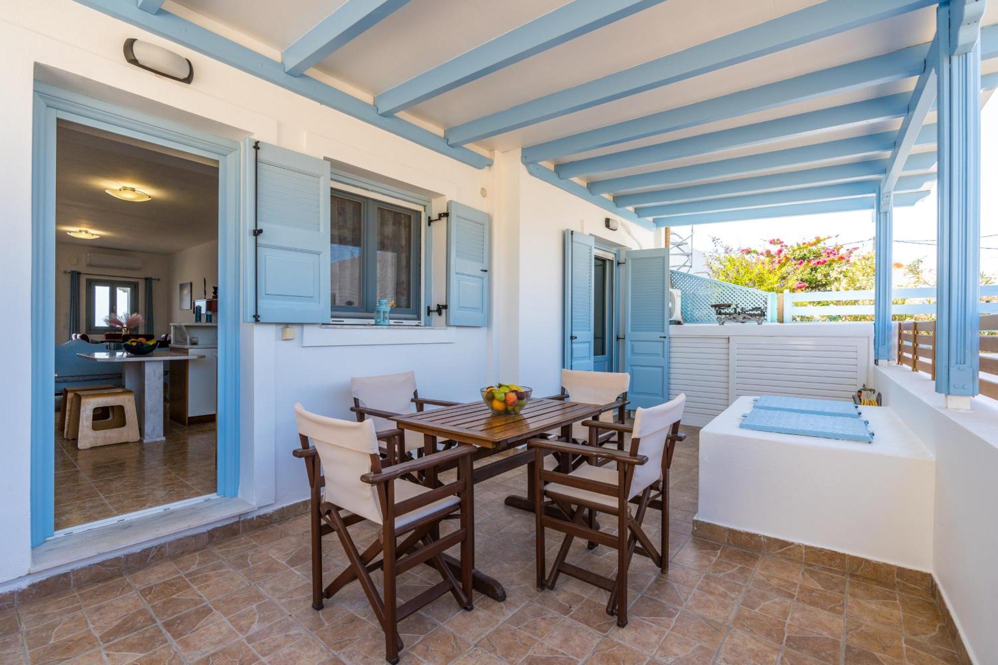 Blue Eyes Beach Villas 莫诺利索斯 外观 照片